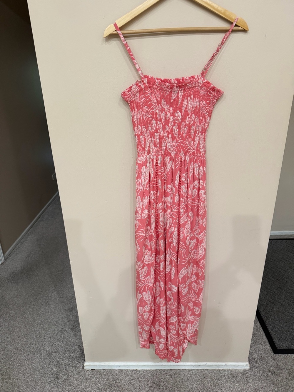 NEW Angie Tropical Floral Smocked Sleeveless Jumpsuit Slit Wide Leg Tassle Sz M